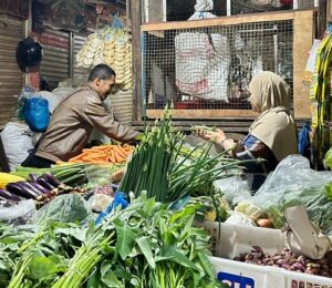 Harga Kebutuhan Pokok Naik, Pedagang Pasar Ancol Terpaksa Tambah Modal