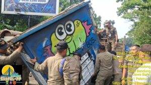 Urai Macet dan Percantik Kota, PKL di Sekitar Monju Ditertibkan