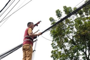 Diskominfo Kota Bandung Tertibkan Kabel Semrawut, Rapikan 41 Titik Sepanjang 2026