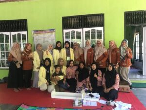 Lansia Sehat, Hidup Berkualitas Peran Mahasiswa dalam Edukasi Kesehatan di Nagari Sikucur