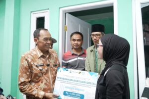 Pemkot Cimahi Bantu Warga Prasejahtera Lewat Bansos, Aktivasi BPJS, dan Pemberdayaan Ekonomi